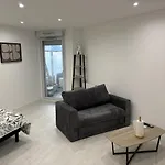 Apartman Le Spotlight - Balcon - Wifi - Centre Annemasse